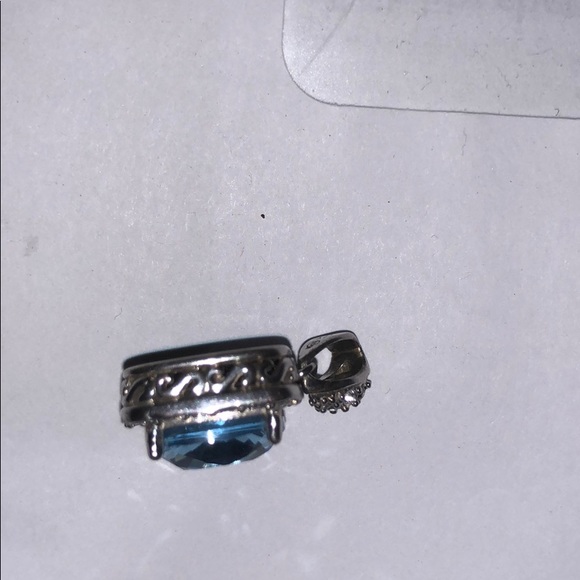 Sterling silver diamond and aquamarine pendant - Picture 3 of 3